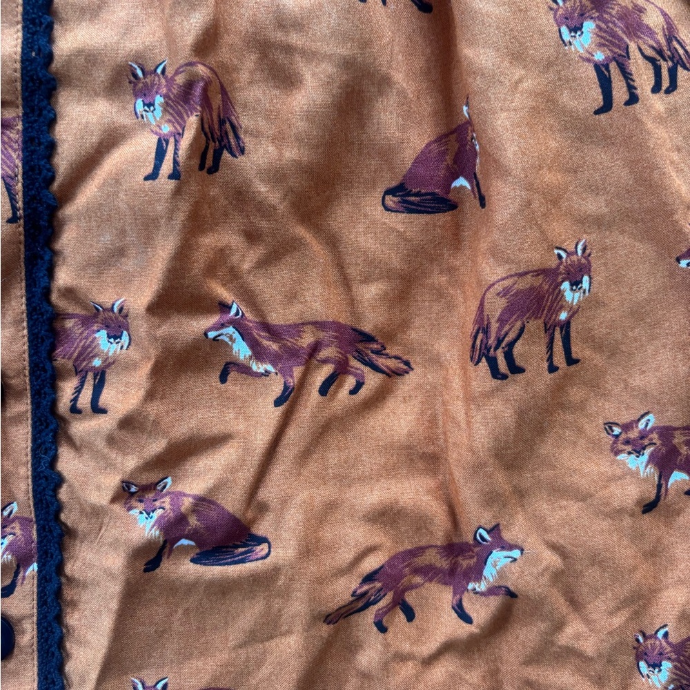 Women’s Rust Orange Fox-Print Button Front Skirt - Picture 3 of 7